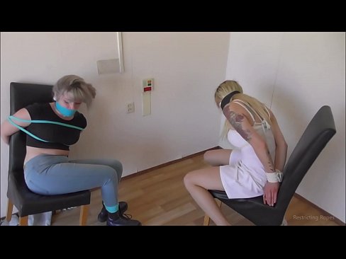 ❤️ Toksomaniulo / ligita kaj buŝoŝtopita / junulino en mizero Kvalita sekso ĉe eo.japangaysex.ru ❤